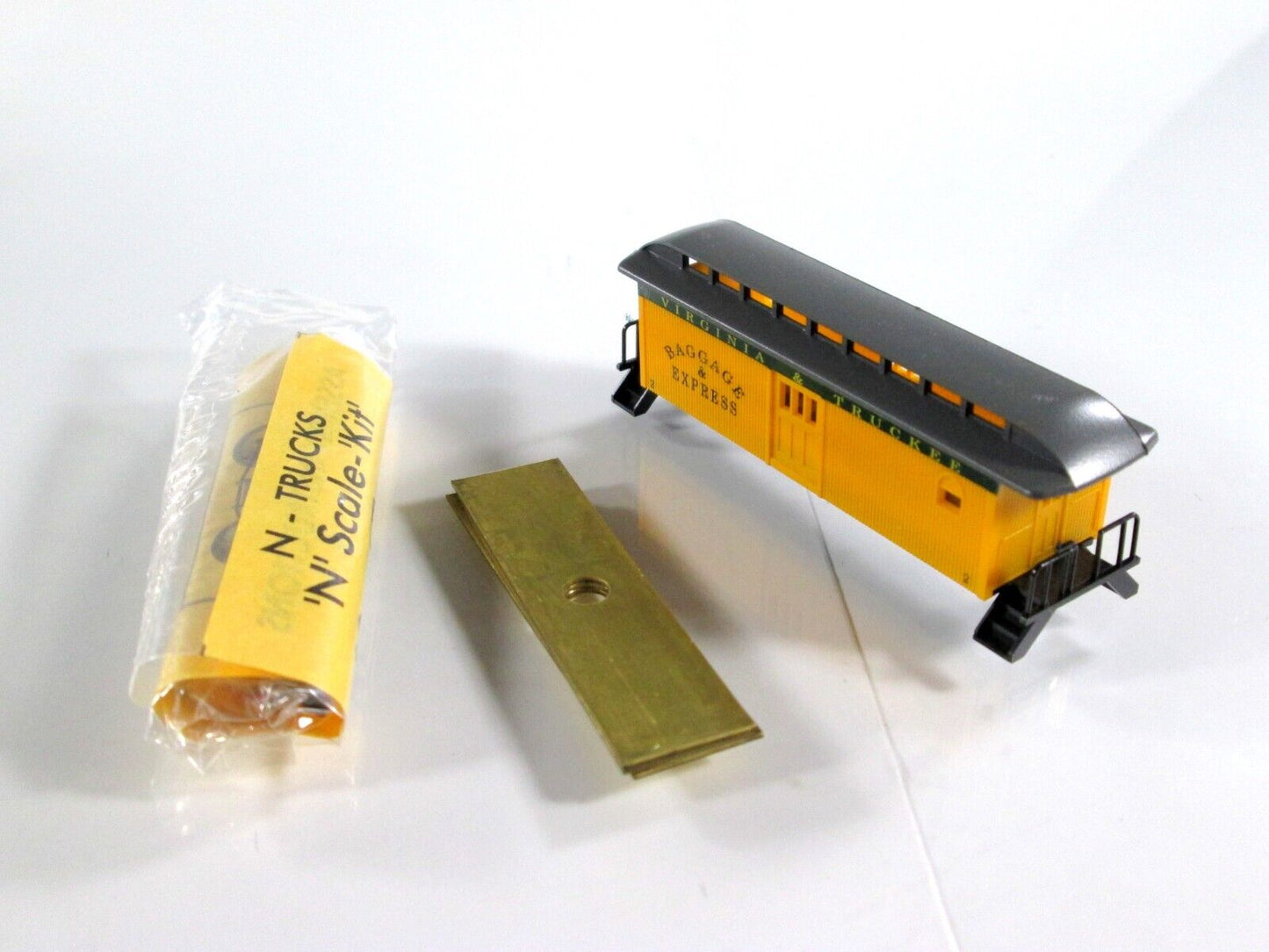 N Scale VIRGINIA & TRUCKEE OVERTON Passenger 4-Car Set - Roundhouse Knuckle Cplr