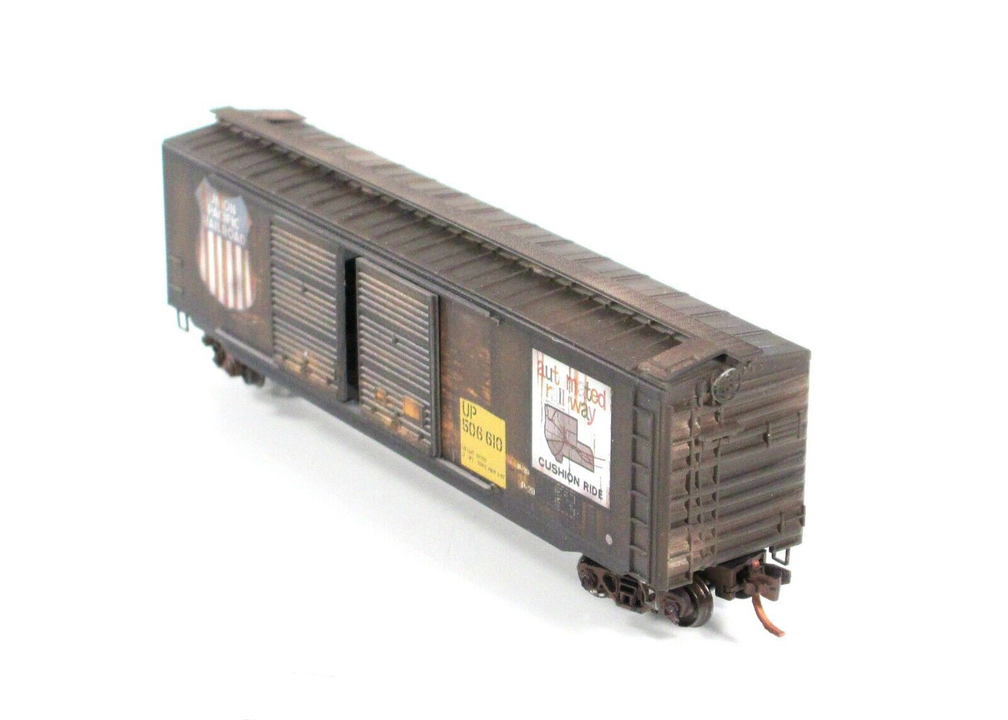 N Scale **UNION PACIFIC** Weathered 50' Box Car #506610 -- Micro Trains 03444090
