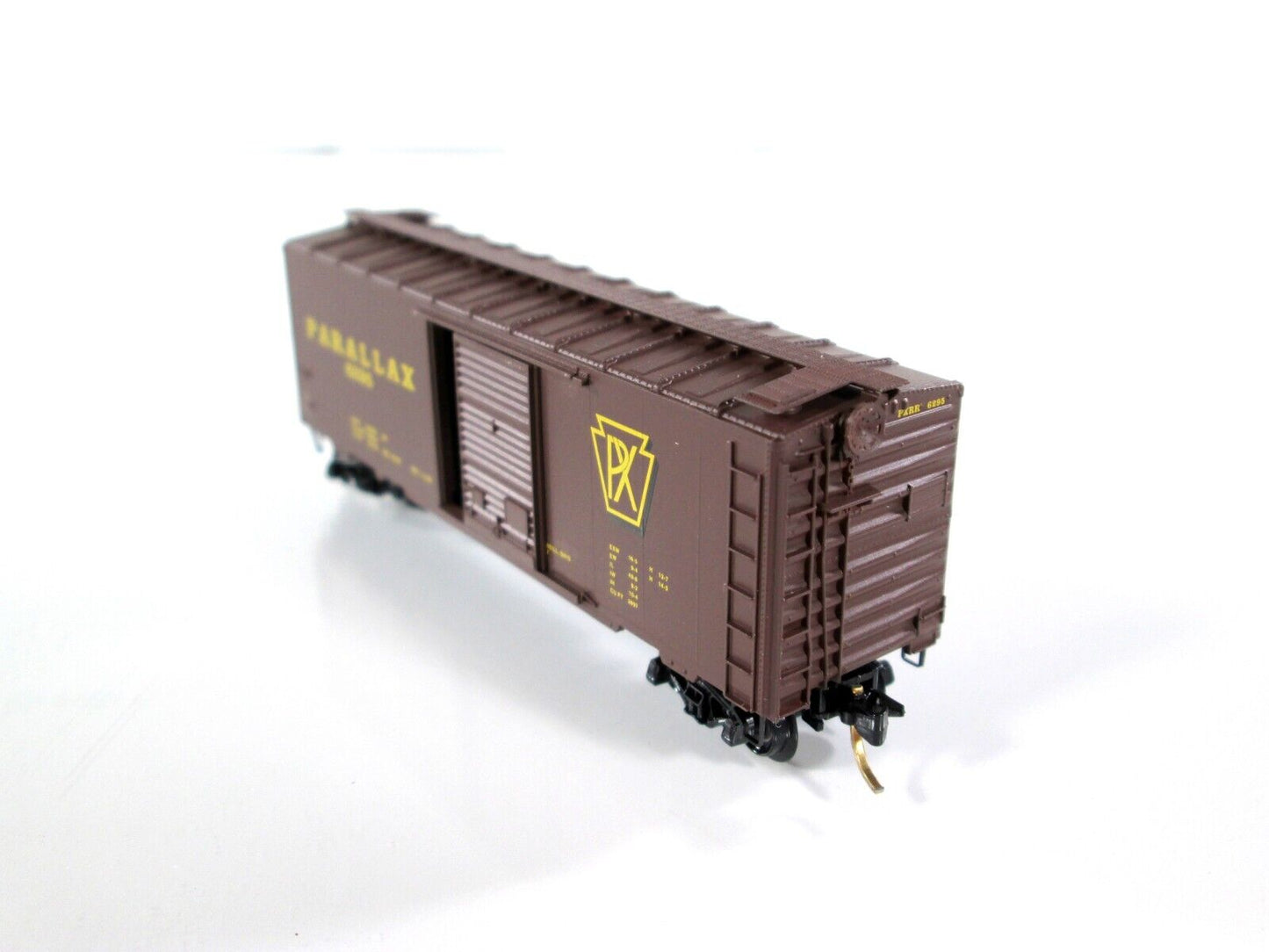 N Scale ***PARALLAX*** Railroad 40' Box Car, PX 6295 -- Micro Trains Special Run