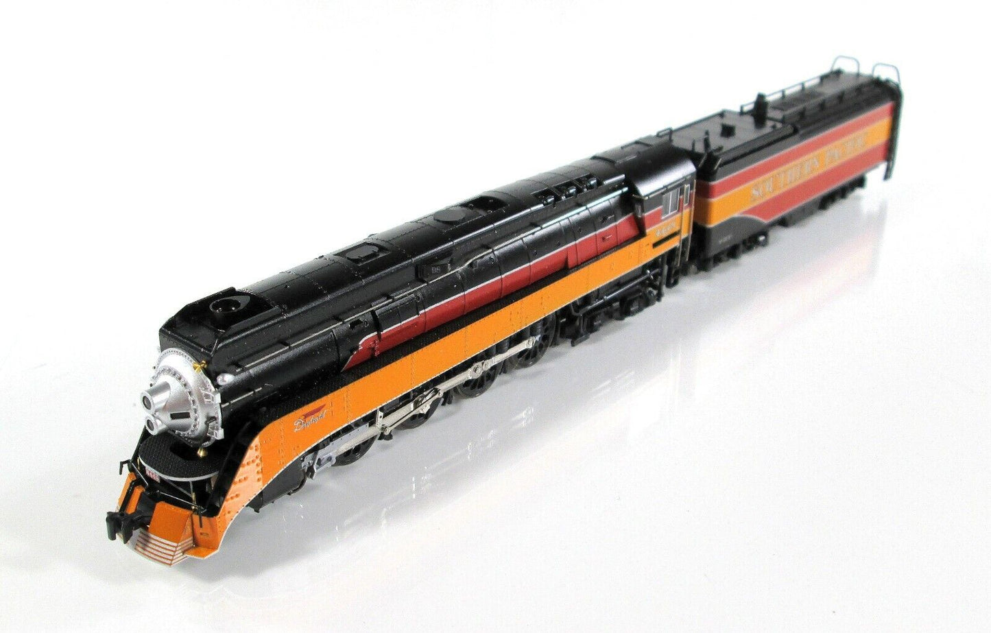 N Scale SOUTHERN PACIFIC DAYLIGHT 4-8-4 GS-4 Locomotive - Kato 126-0301, DCC Rdy