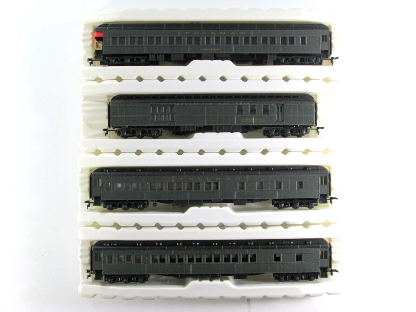 HO Scale BALTIMORE OHIO **CAPITOL LIMITED** Passenger Car 8-Pack Set - IHC 49048