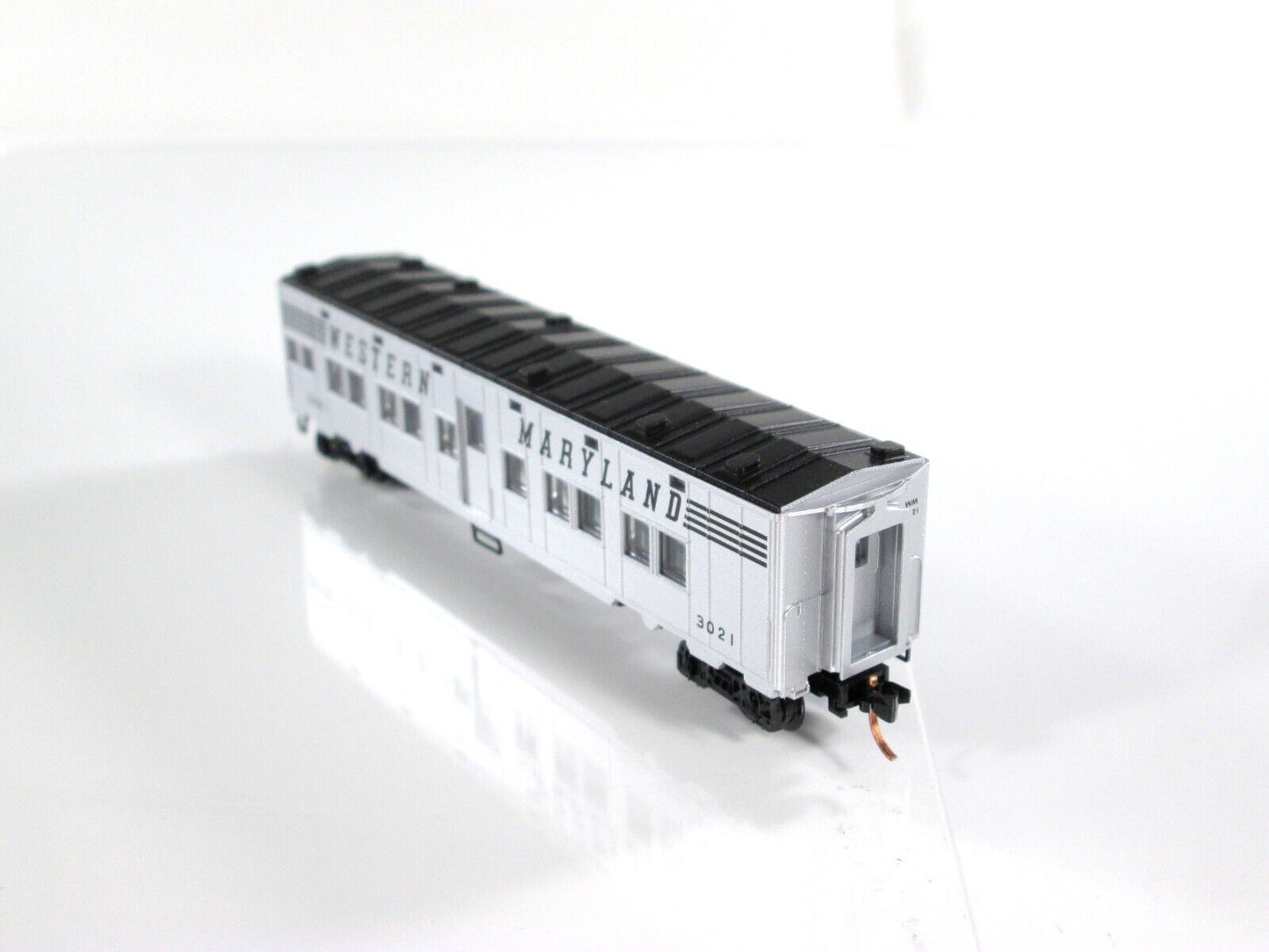 N Scale **WESTERN MARYLAND** 50' Troop Sleeper Car #3021 - Micro Trains 11600050
