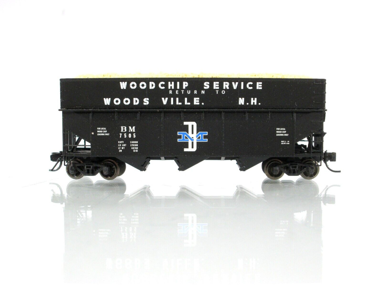 N Scale **BOSTON & MAINE** Woodchip Hopper 3-Pack #7505,7511,7517 -Bluford 16013