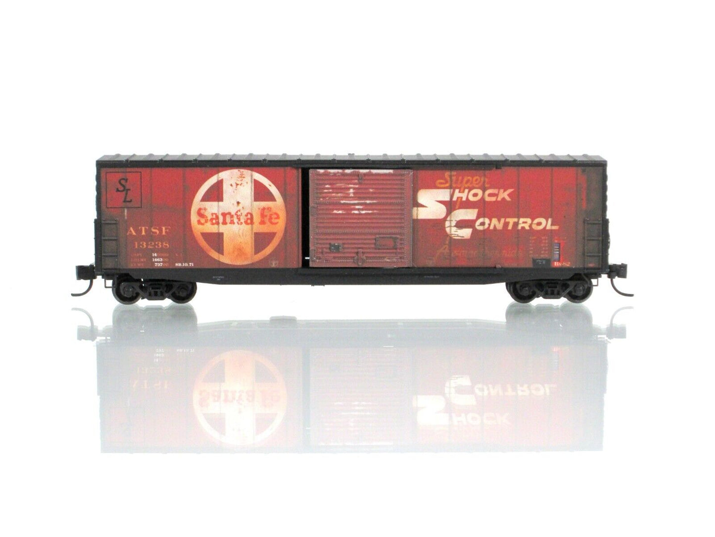 N Scale ***SANTA FE*** Weathered 50' Box Car #13238 ------ Micro Trains 18044140