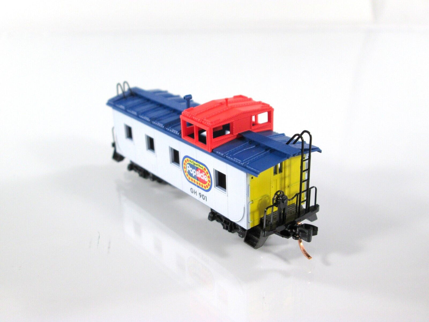 N Scale **POPSICLE** 36' Riveted Steel Cupola Caboose #901 - Micro Trains 100130