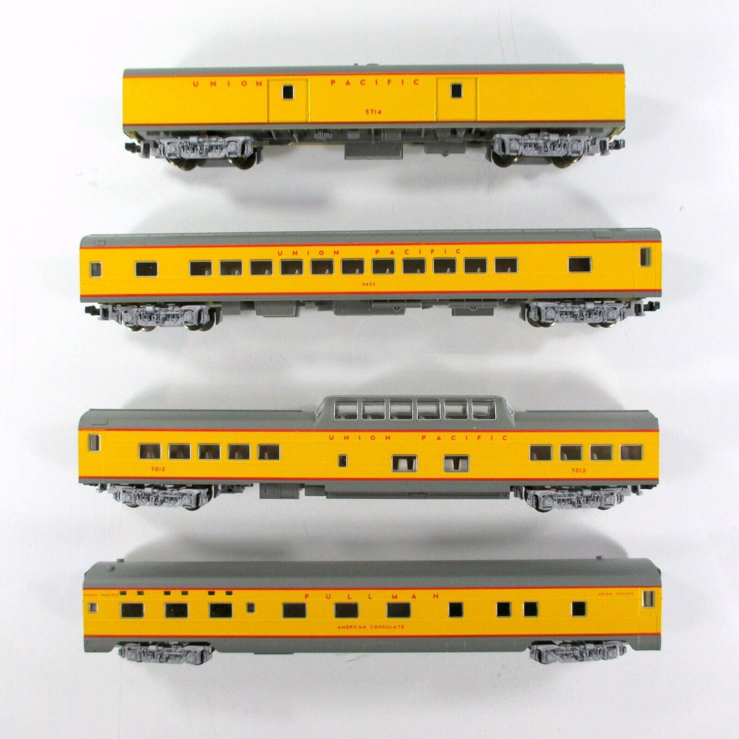 N Scale **UNION PACIFIC** Smoothside Passenger Car 4-Pack Set B -- Kato 106-1101