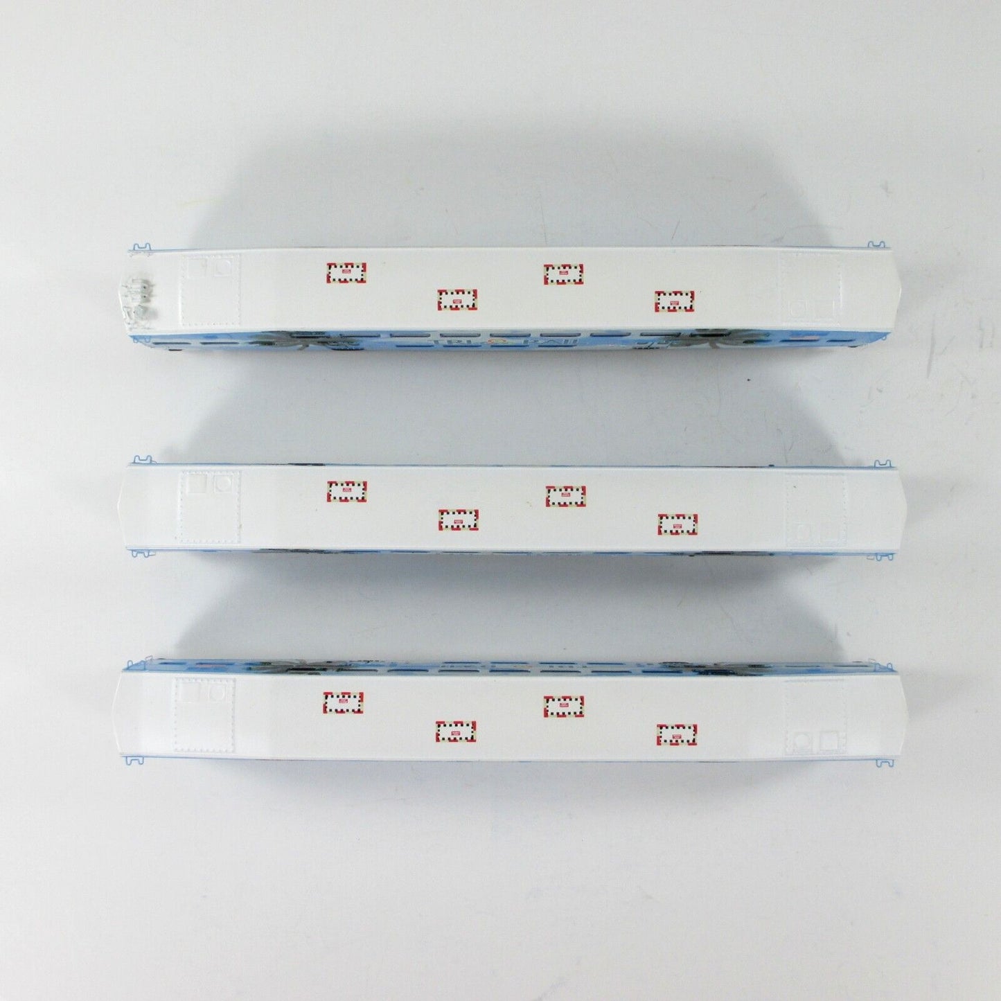 N Scale **TRI-RAIL** Bombardier Commuter Passenger 3-Pack - Athearn 10165 **RARE