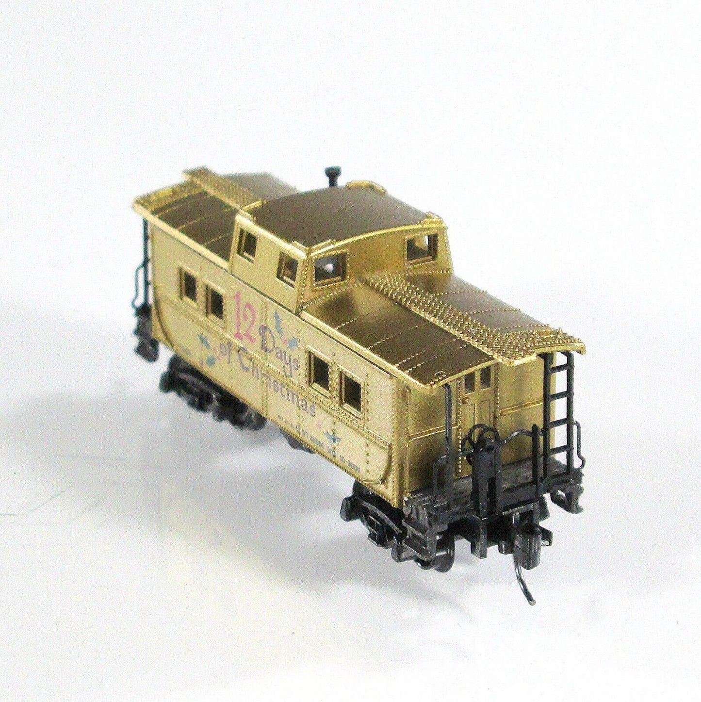 Z Scale ***12 Days Of Christmas*** Caboose TDOC 13 - Micro Trains 53500230 *RARE