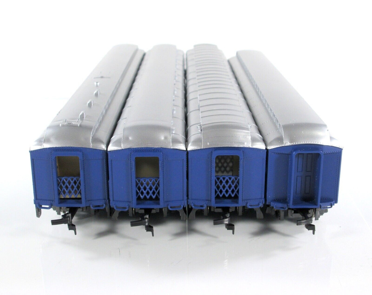 HO Scale **WABASH** 1920s Heavyweight Passenger Car 4-Pack Set A -Rivarossi 6884