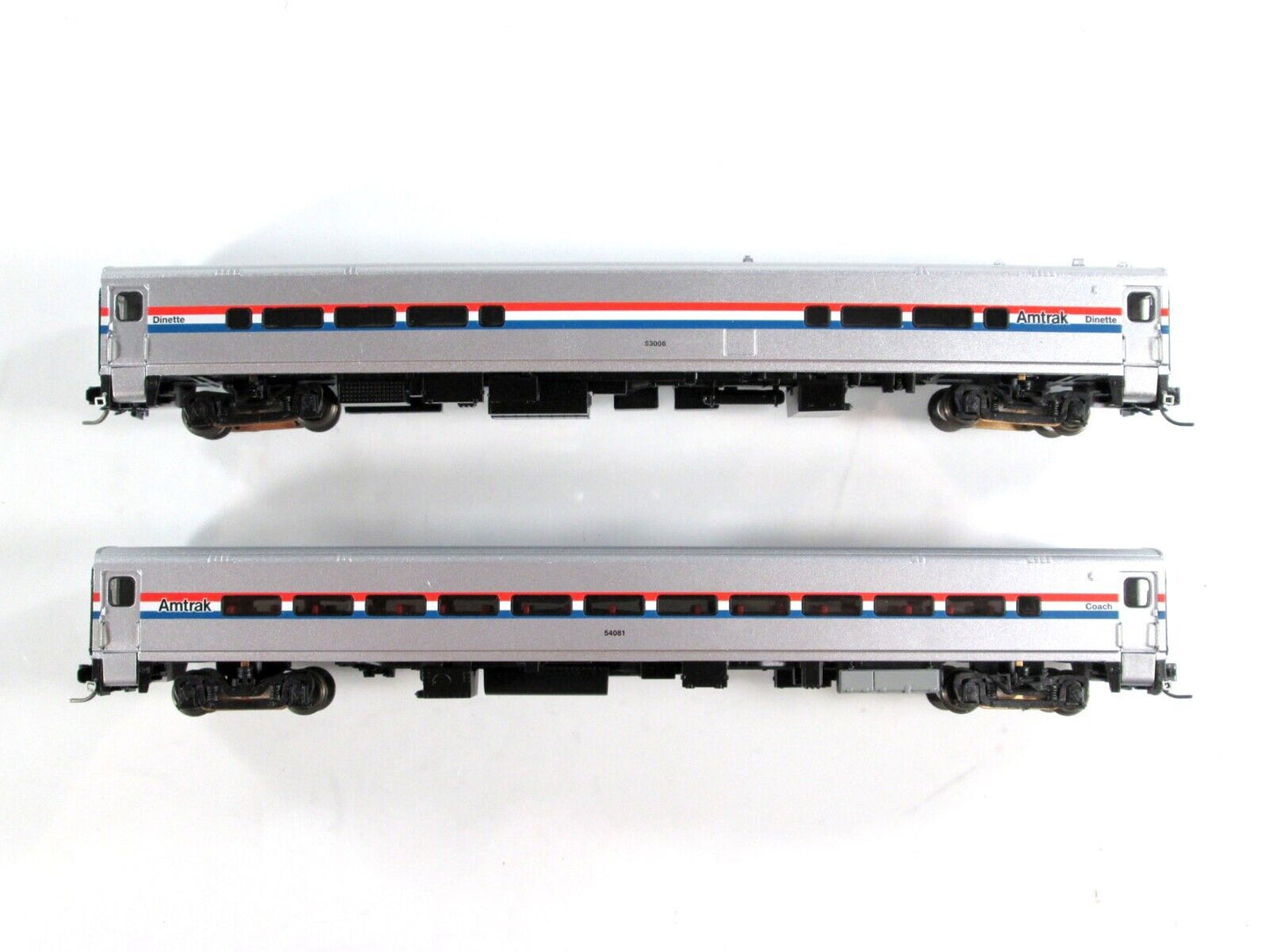 N Scale AMTRAK Phase III Coach & Dinette Set - AMTK 54081, 53006 - Rapido TRAINS