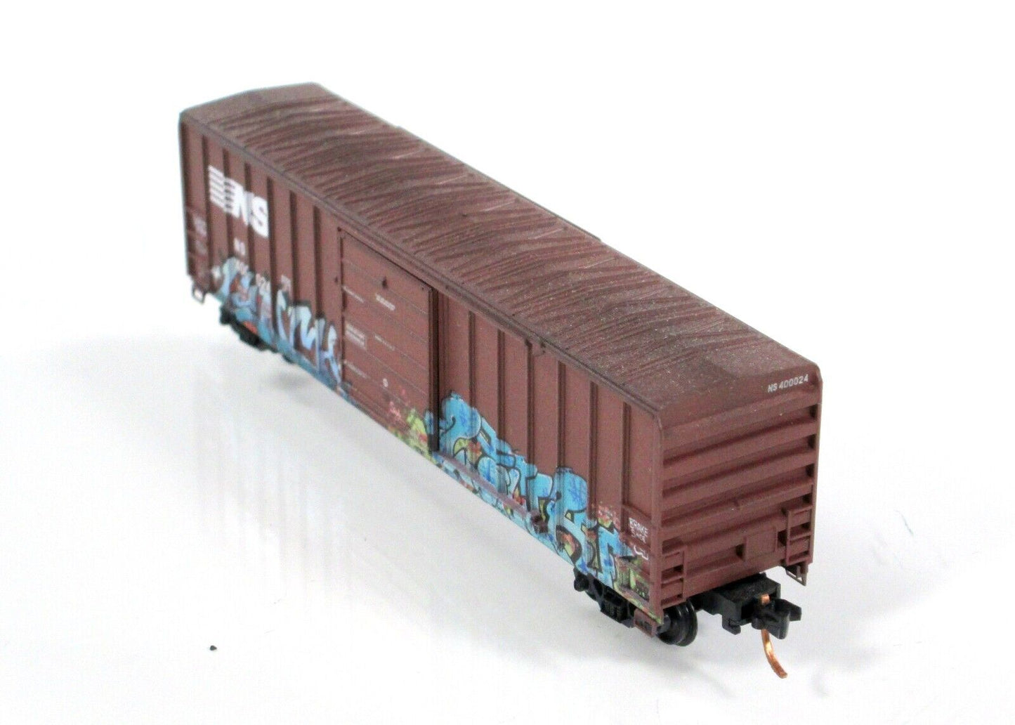 N Scale **NORFOLK SOUTHERN** *MARRY ME* Weathered Box Car -Micro Trains 02544731