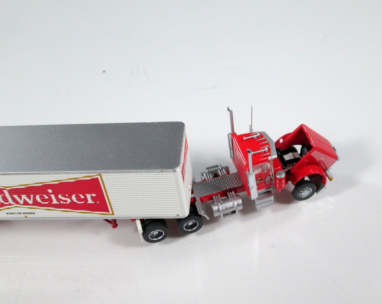 N Scale ***BUDWEISER*** Peterbilt 379,  Tractor & 40' Trailer -- Trainworx 57977