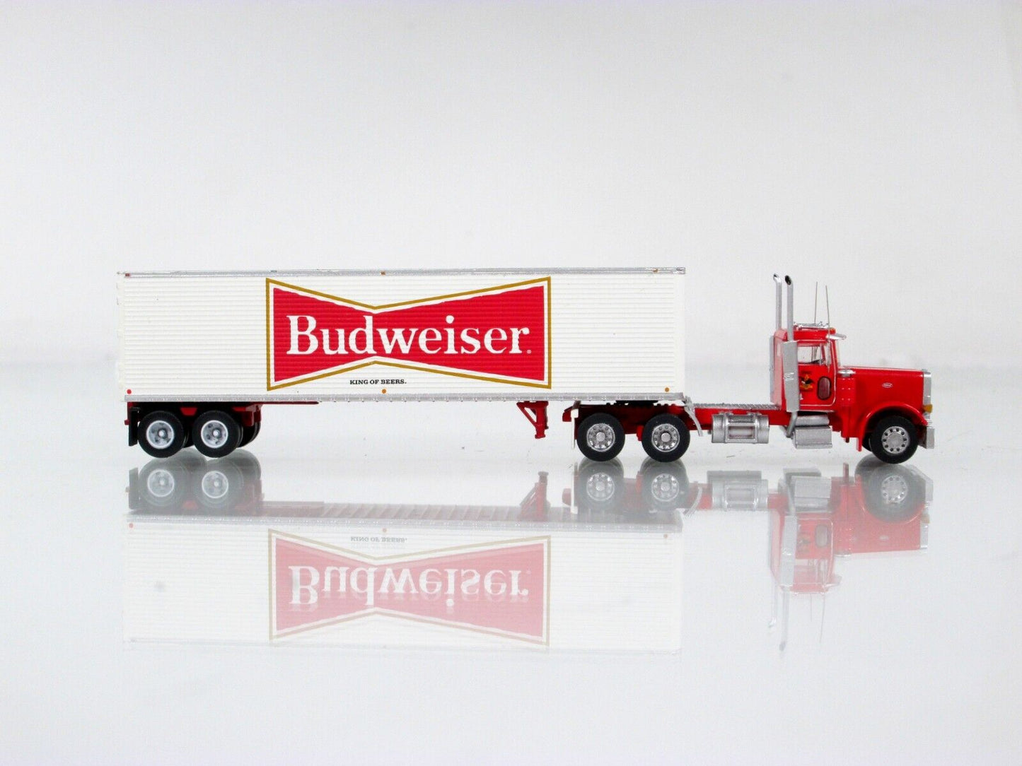 N Scale ***BUDWEISER*** Peterbilt 379,  Tractor & 40' Trailer -- Trainworx 57977