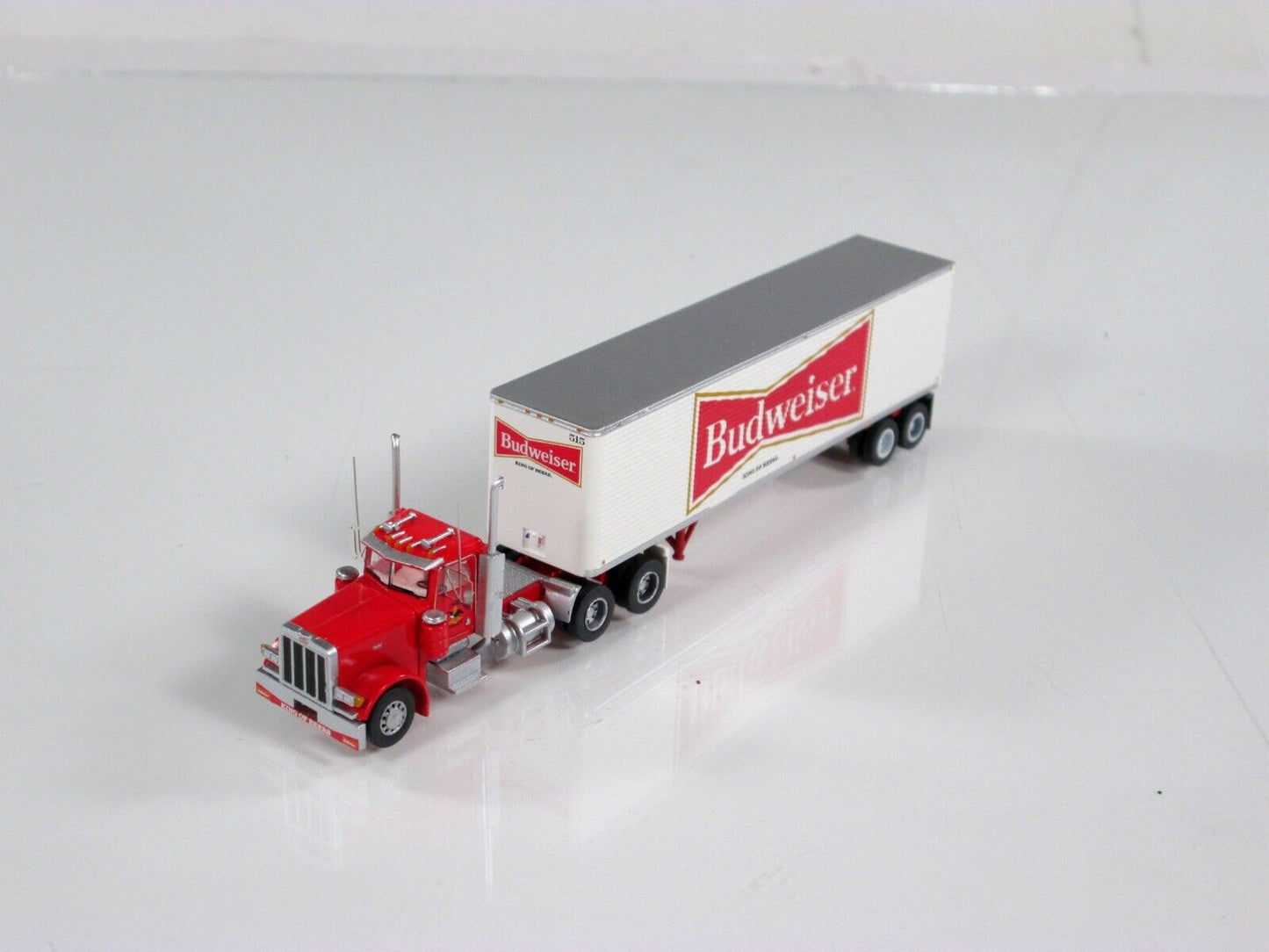 N Scale ***BUDWEISER*** Peterbilt 379,  Tractor & 40' Trailer -- Trainworx 57977