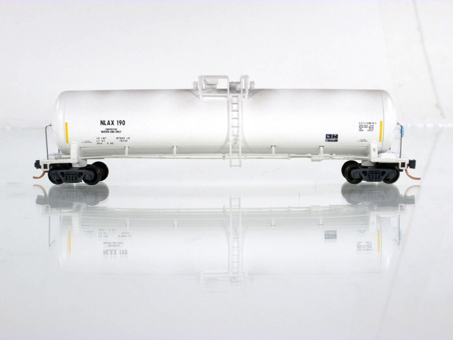 N Scale **NASA** Weathered 56' Tank Car, Series #8 - Micro Trains 11000270
