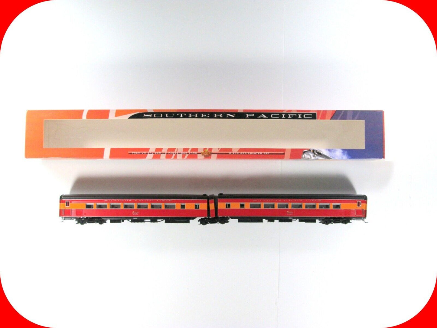 HO Scale *SP MORNING DAYLIGHT* 1941 Articulated Chair Car - BROADWAY LIMITED 682