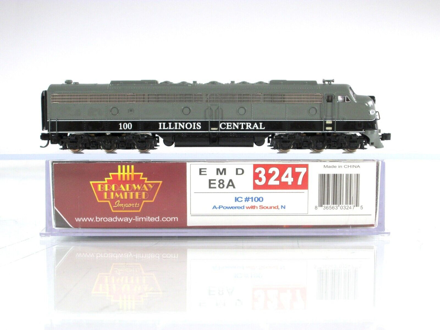 N Scale ***ILLINOIS CENTRAL*** EMD E8A #100 - Broadway 3247,  Paragon2 DCC Sound