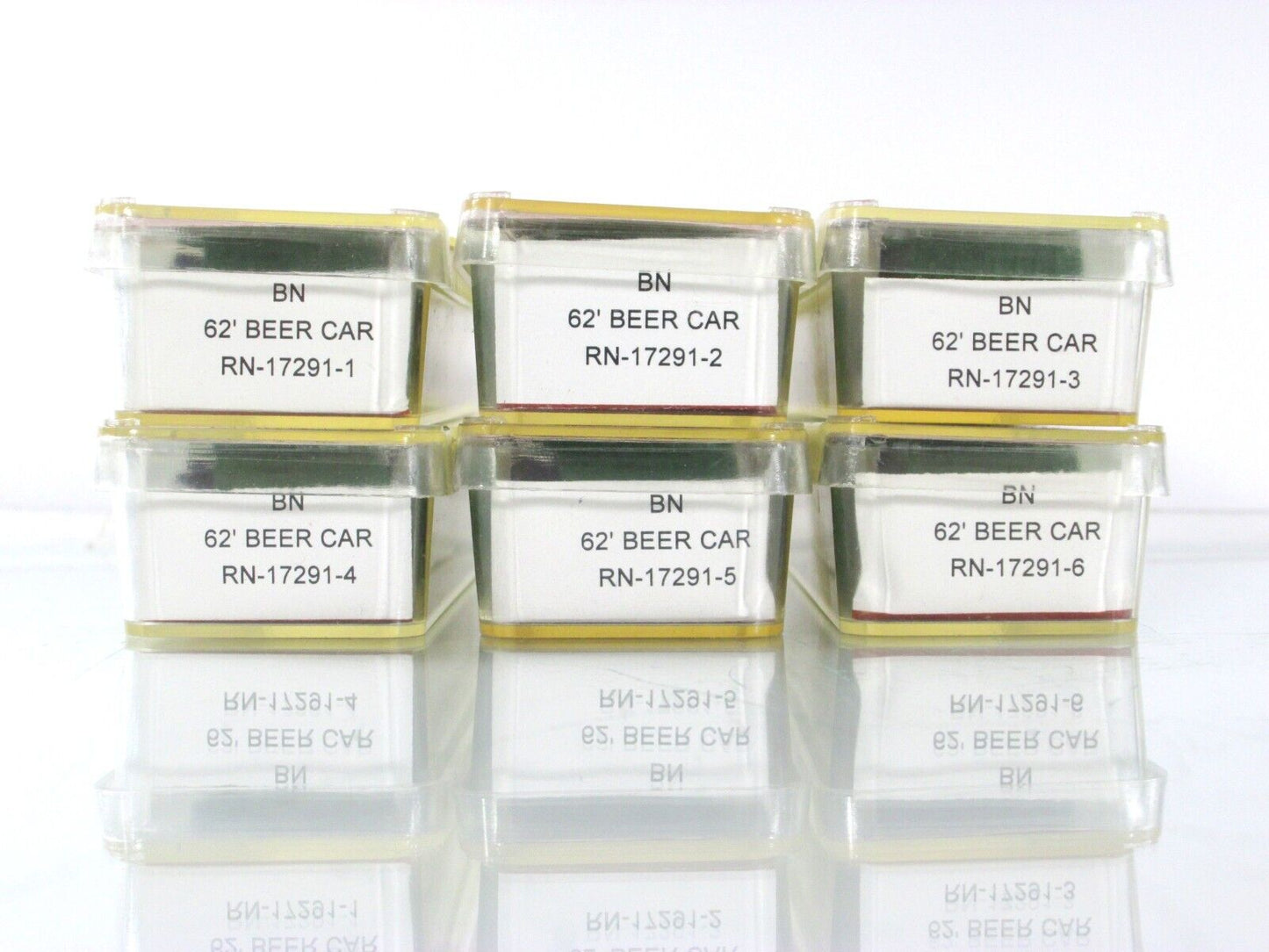 N Scale **BURLINGTON NORTHERN** 62' Beer 6-Car Reefer Set - Red Caboose RN-17291