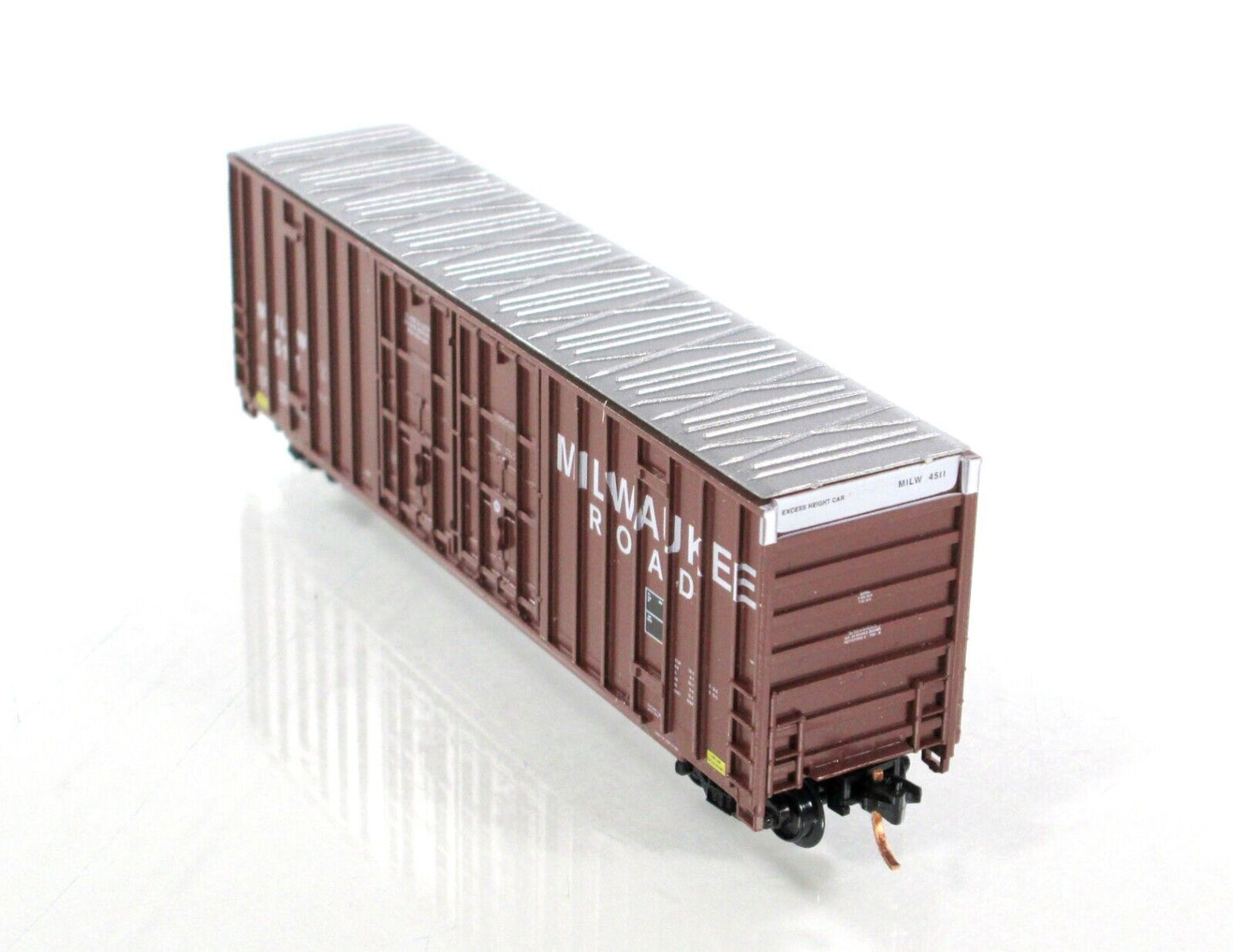 N Scale ***MILWAUKEE ROAD*** Excess Height Box Car 4-Pack -- LBF 5560, MTL Cplrs
