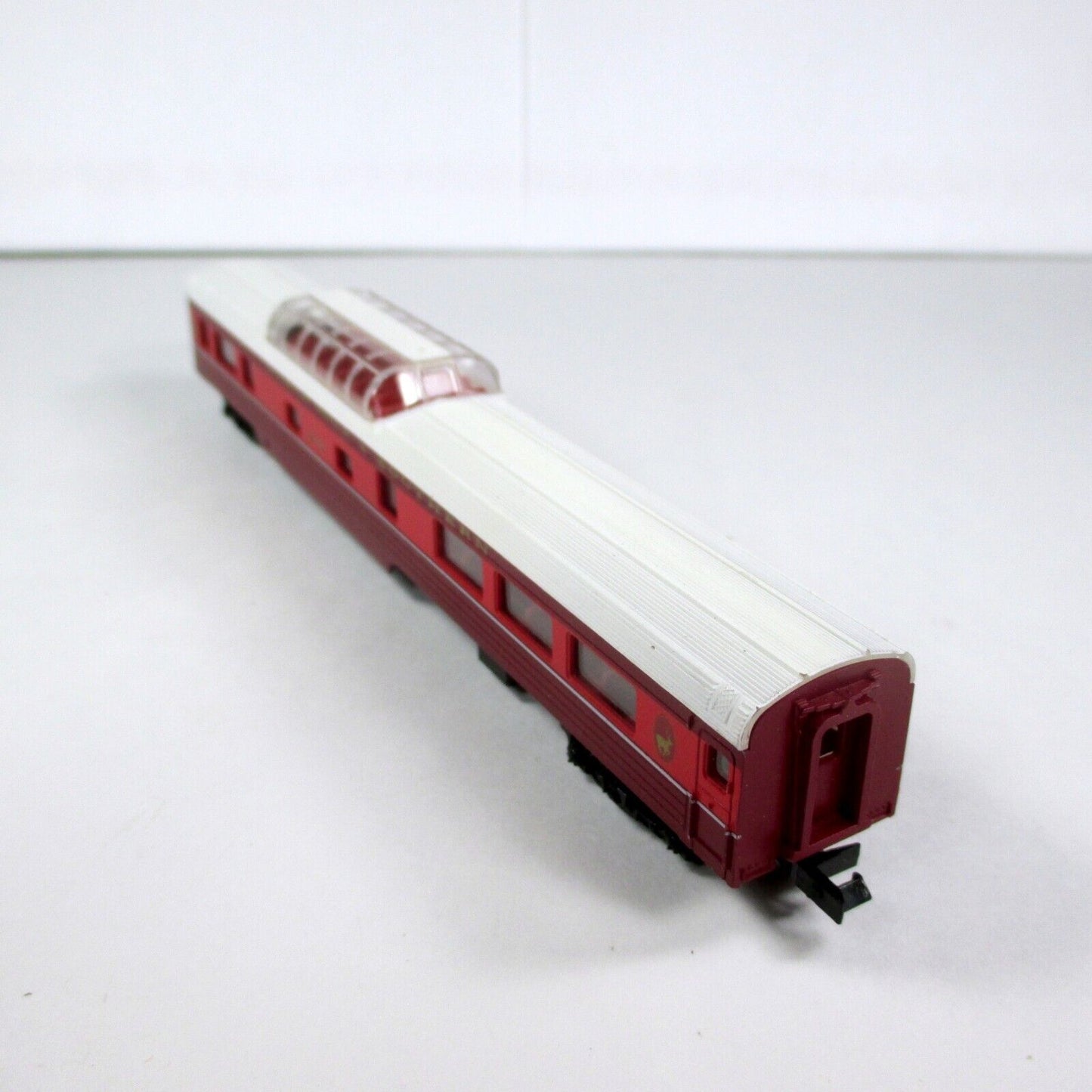 N Scale Christmas 1995 North Pole & Southern Dome Passenger Car - Con-Cor 00095N