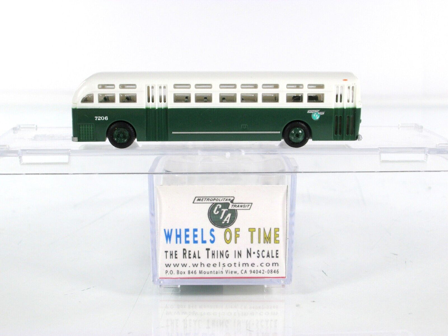 N Scale ***CHICAGO TRANSIT AUTHORITY*** Motor Coach #7206 - WHEELS of TIME 90141