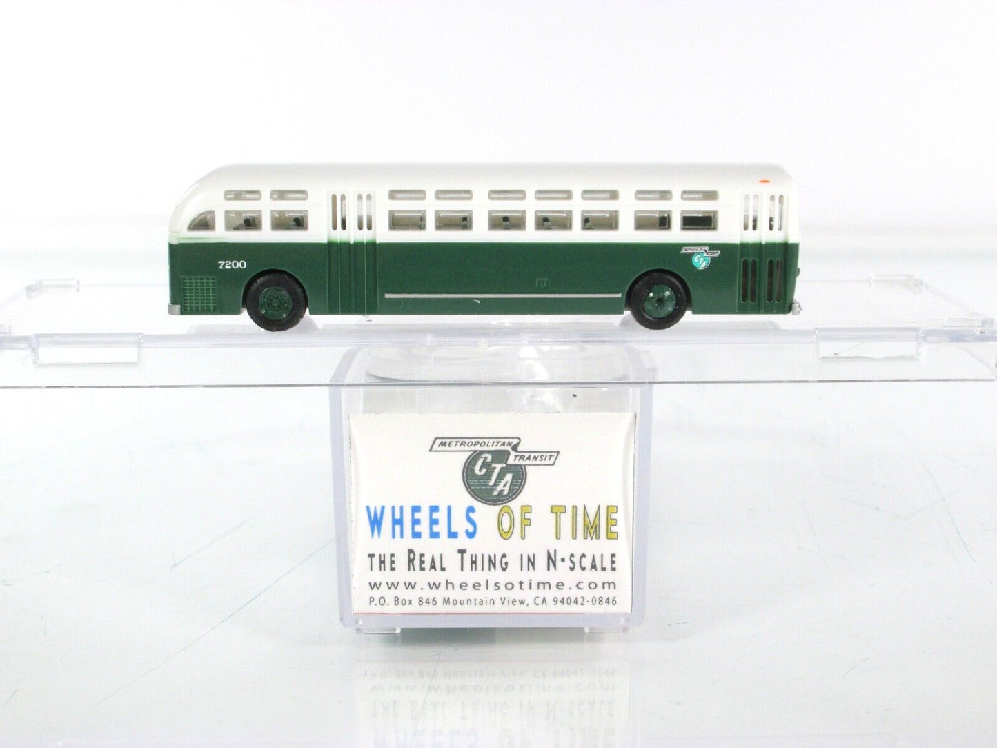 N Scale ***CHICAGO TRANSIT AUTHORITY*** Motor Coach #7200 - WHEELS of TIME 90131