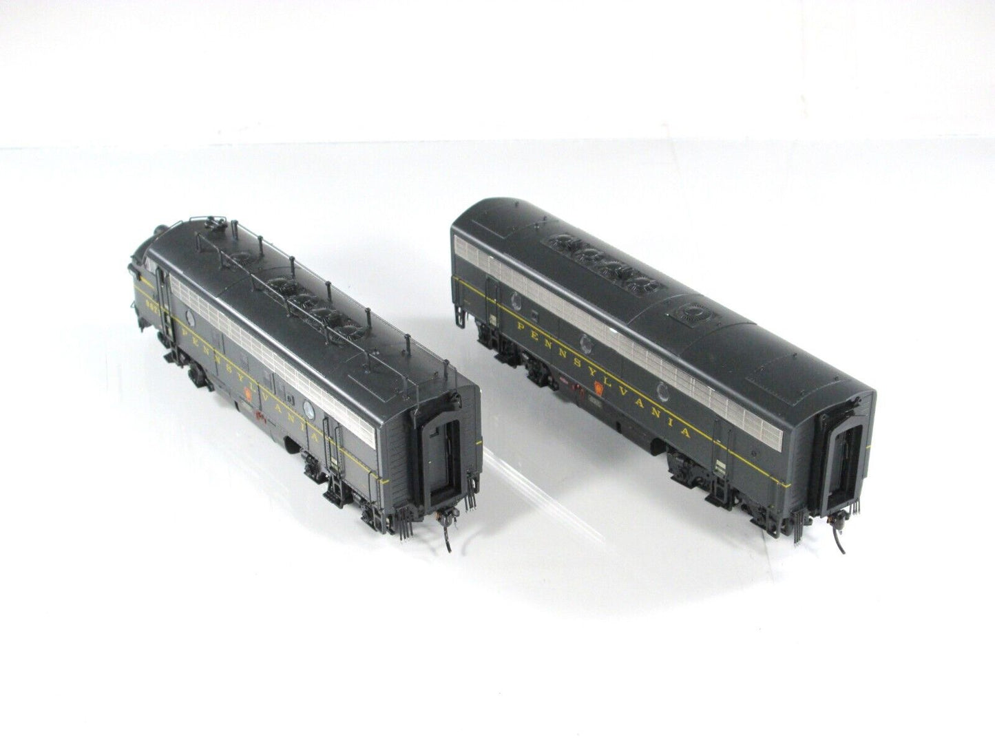 HO Scale **Pennsylvania** EMD F7 A-B #9671 -- Broadway 4848,  Paragon3 DCC Sound