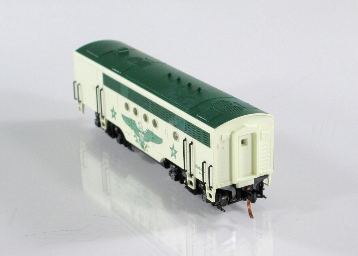 N Scale **PRESIDENTIAL** FT B Locomotive - Micro Trains 98702611 *DCC RDY **RARE