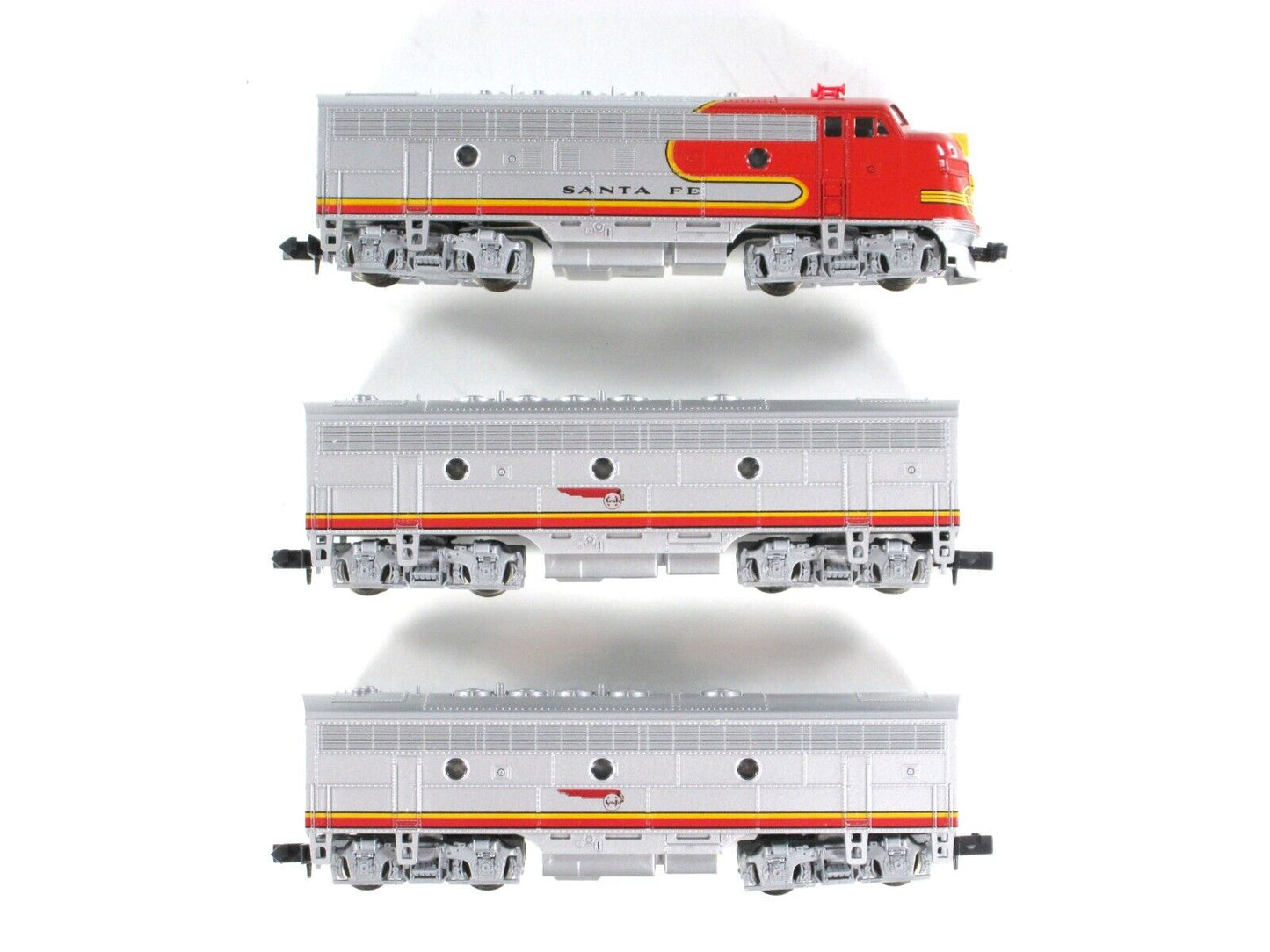 N Scale ***SANTA FE*** EMD F7 Warbonnet ABB Locomotive Set --- Kato 176-211, 221