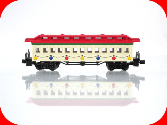N Scale ***SPIRIT of CHRISTMAS*** Overland Passenger Coach Car - Bachmann 24017