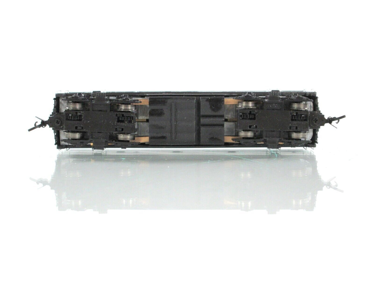 N Scale ***CANADIAN NATIONAL*** EMD F9B #6629 -- Intermountain 69788-03, DCC Rdy