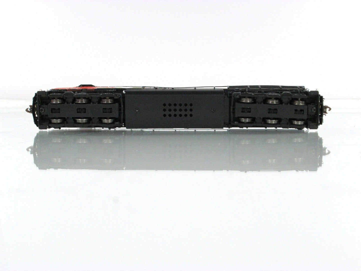 N Scale **CANADIAN NATIONAL** GEVO ET44AC #3000 -- ScaleTrains SXT30617, DCC Rdy