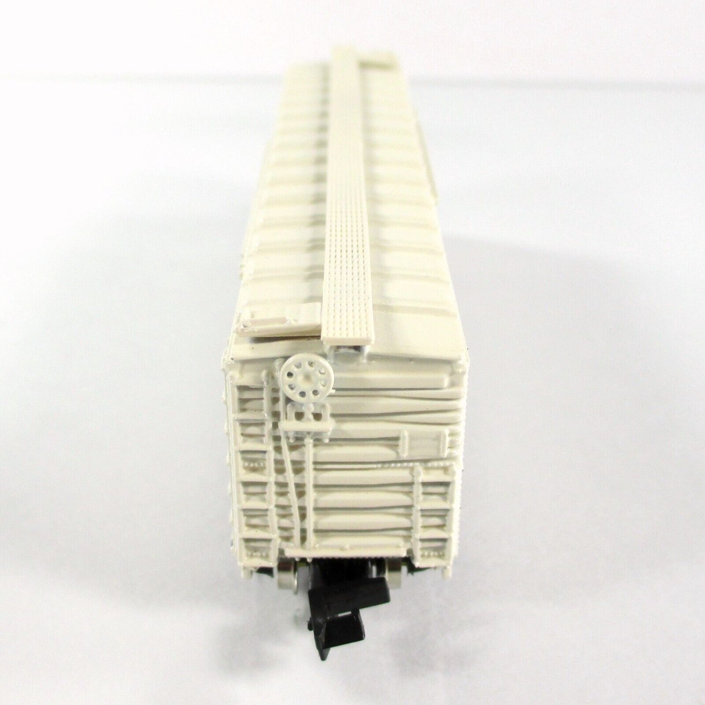 N Scale CHRISTMAS SEASON'S GREETINGS 50' Box Car --- XMAS 1983  --- Con-Cor 8306