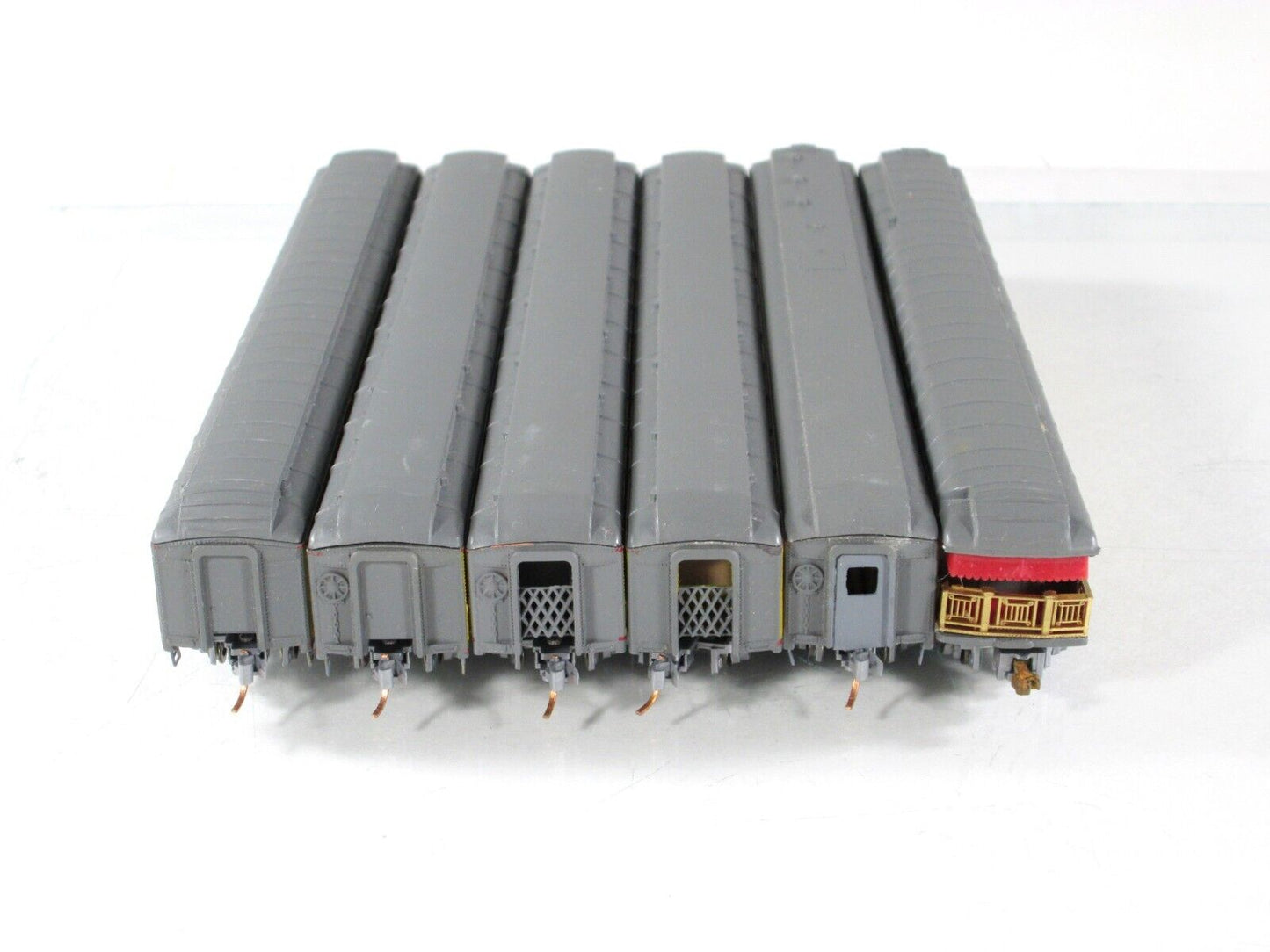 N Scale **UNION PACIFIC** HvyWght Passenger 6-Car Set -Con-Cor 570013, MTL Cplrs