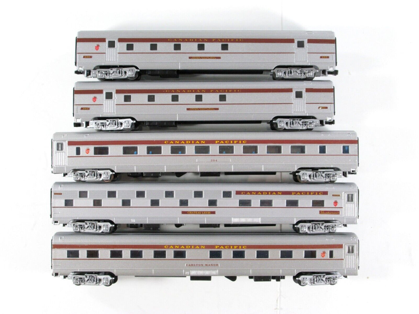 N Scale CANADIAN PACIFIC Lightweight Passenger 5-Car Set - Con-Cor, Knuckle Cplr