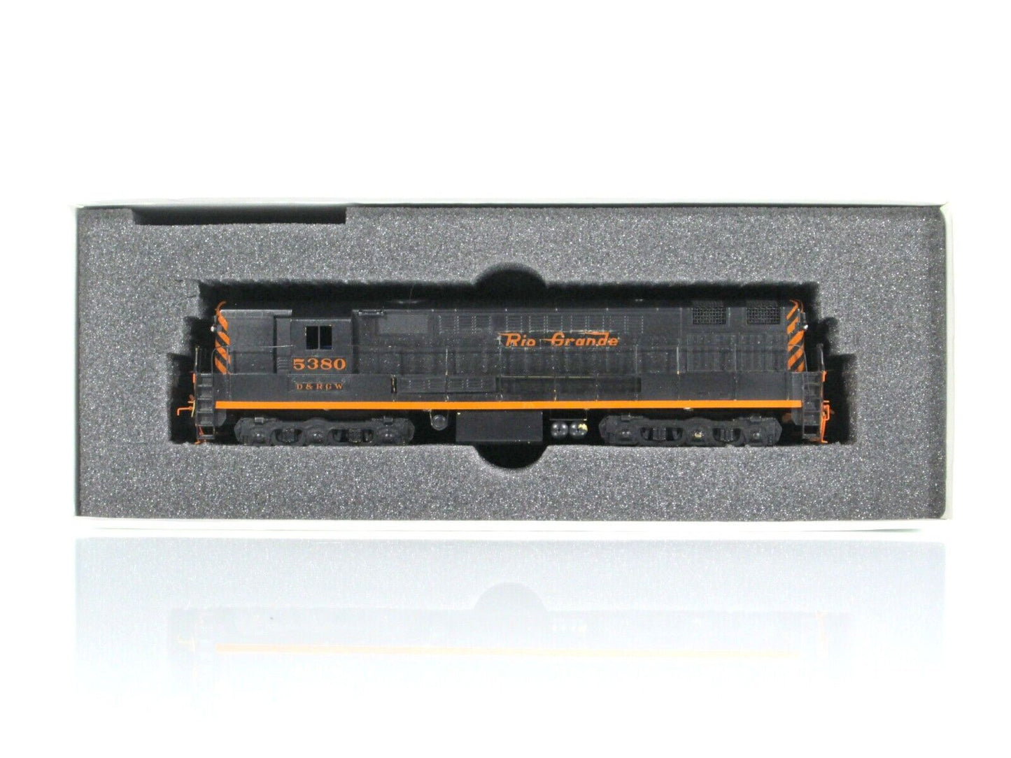 HO Scale BRASS Denver & Rio Grande Western FM H-24 Diesel Locomotive -- RED BALL