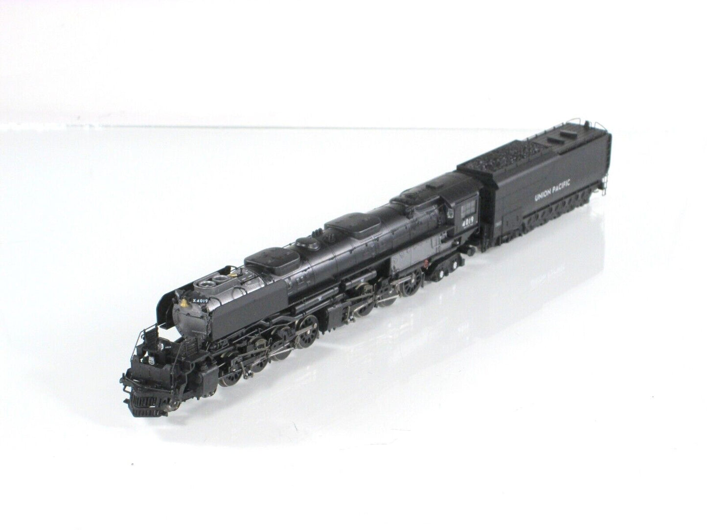 N Scale ***UNION PACIFIC 4-8-8-4 BIG BOY*** UP #4019 - Athearn 11824, DCC Sound