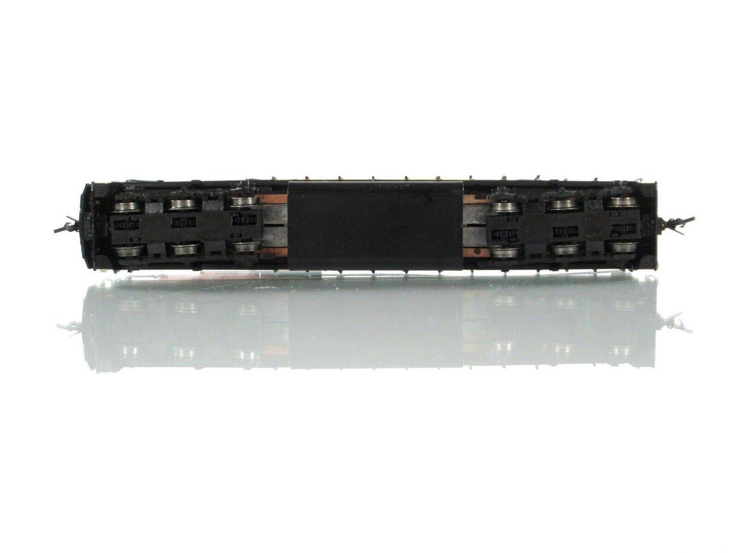N Scale **CANADIAN NATIONAL** GM SD40-2W #5247 - Intermountain 69301-06, DCC Rdy