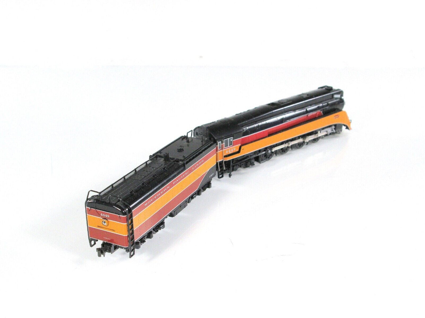 N Scale **SOUTHERN PACIFIC DAYLIGHT** 4-8-4 GS-4, SP 4449 -Kato 126-0307 w/ DCC