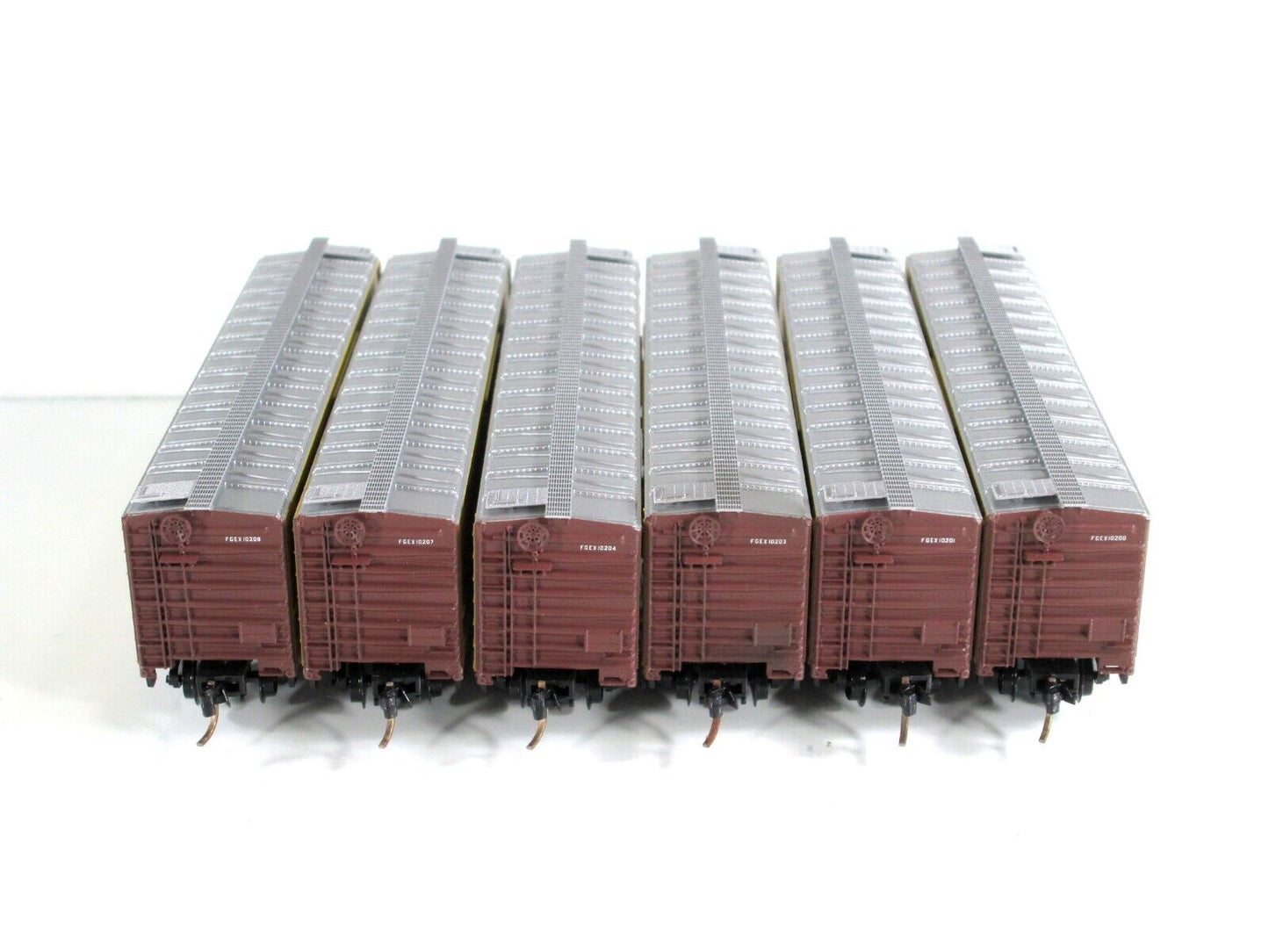 N Scale **FRUIT GROWERS EXPRESS** 51' Reefer 6-Car Set -Kadee Micro Trains 69022