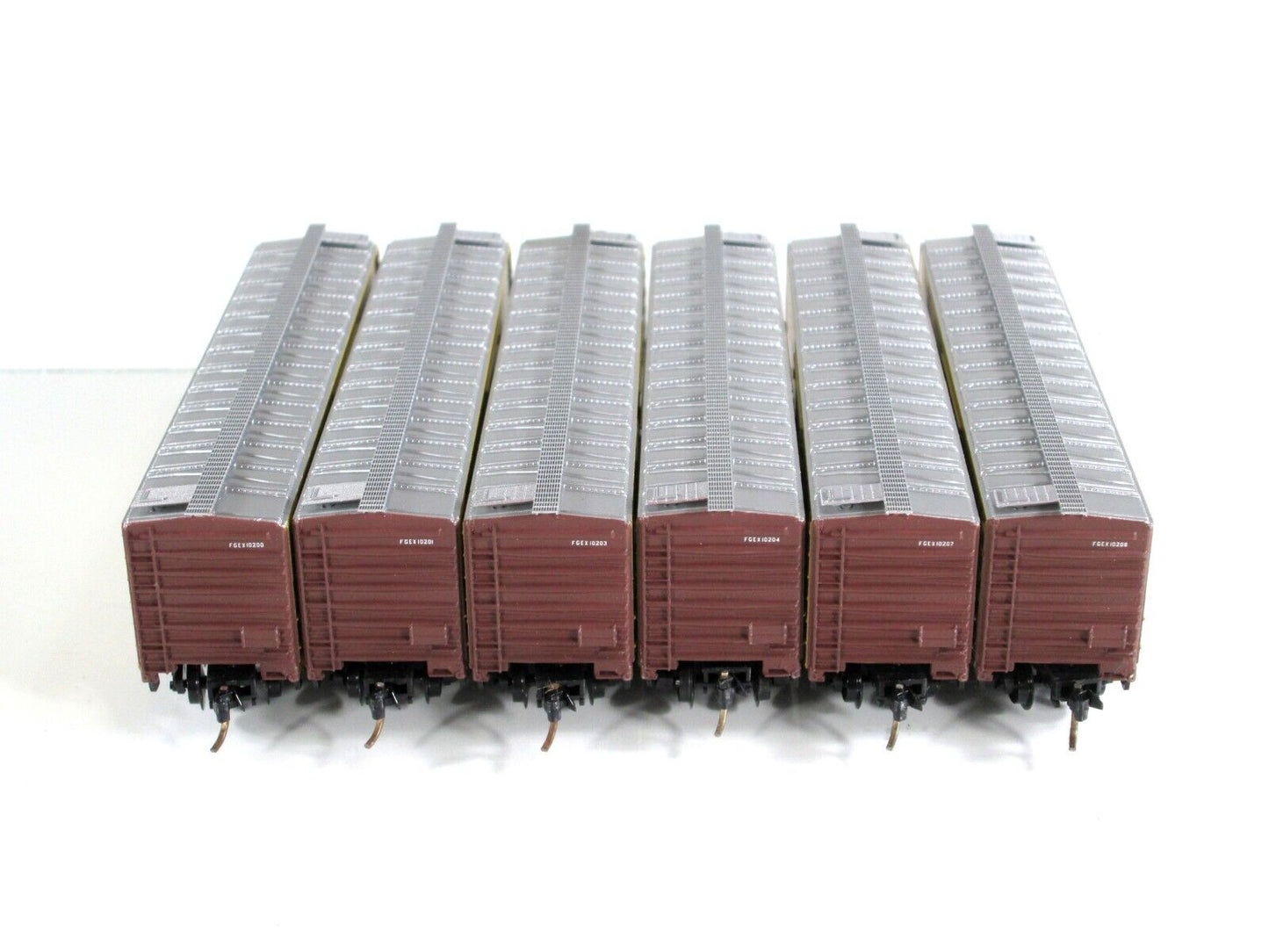 N Scale **FRUIT GROWERS EXPRESS** 51' Reefer 6-Car Set -Kadee Micro Trains 69022