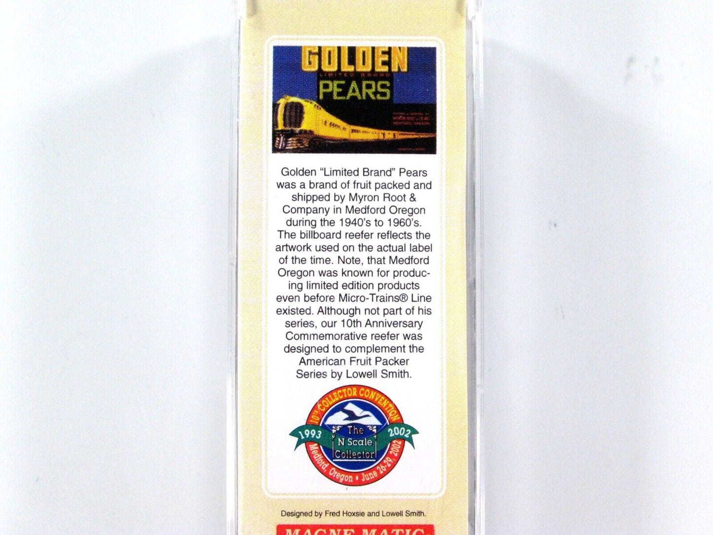N Scale ***MEDFORD FRUIT EXPRESS** GOLDEN PEARS Reefer, MFX 62902 - Micro Trains
