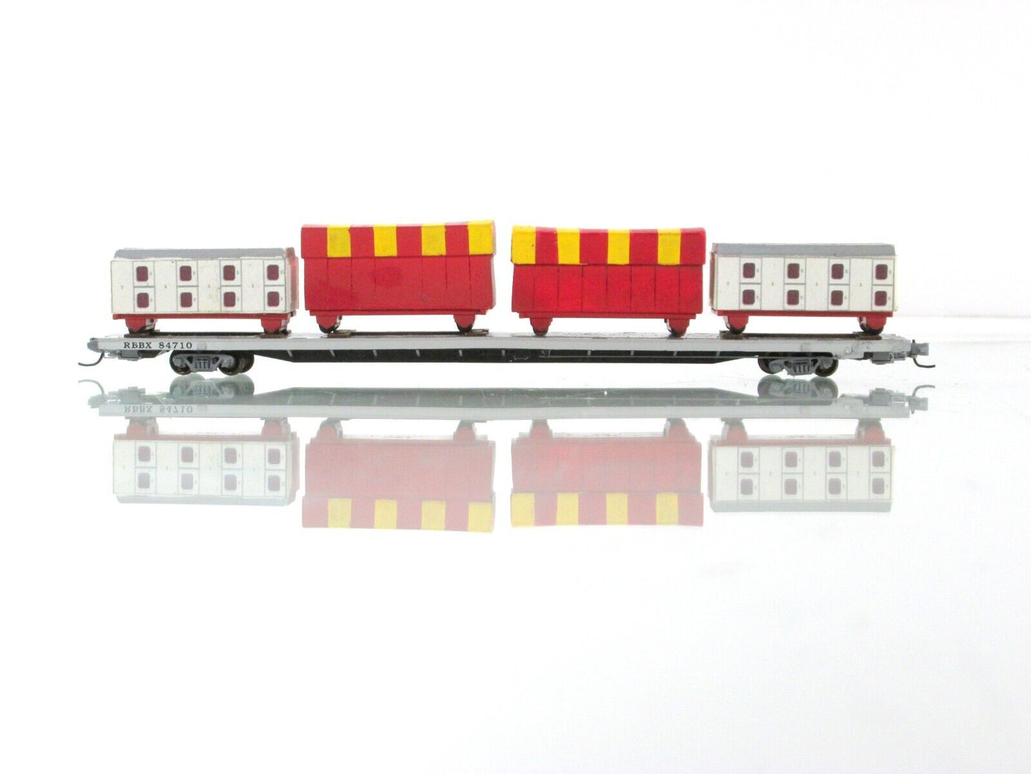 N Scale **RINGLING** Circus Wagons, 89' Flat Car #84710, - Micro Trains 11200710
