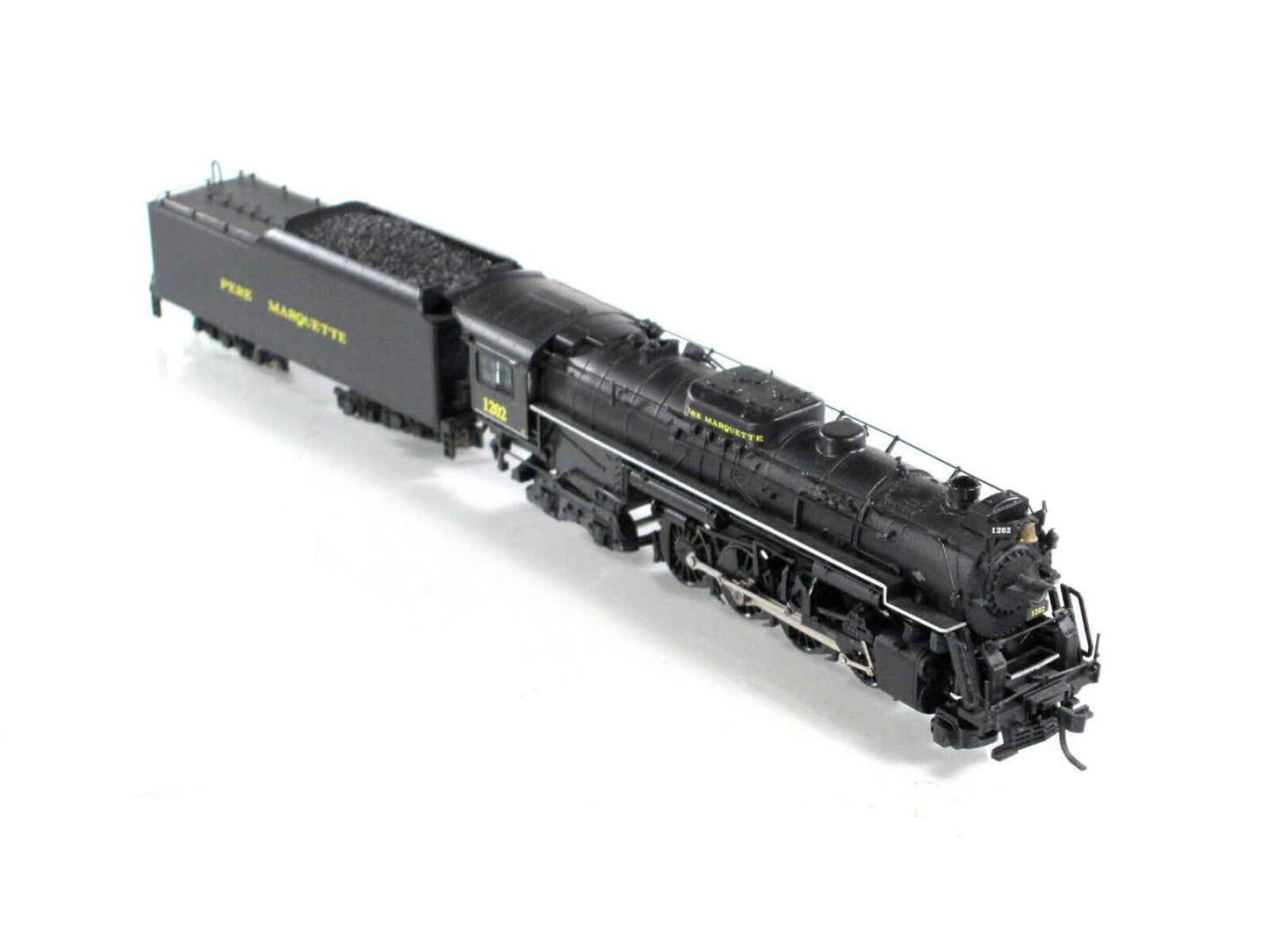 N Scale *PERE MARQUETTE* 2-8-4 Berkshire Steam Locomotive #1202 - Life-Like 7467