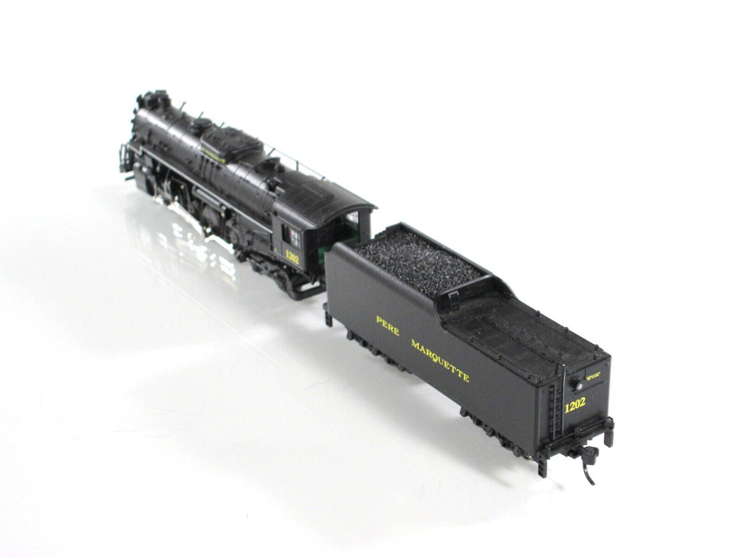 N Scale *PERE MARQUETTE* 2-8-4 Berkshire Steam Locomotive #1202 - Life-Like 7467