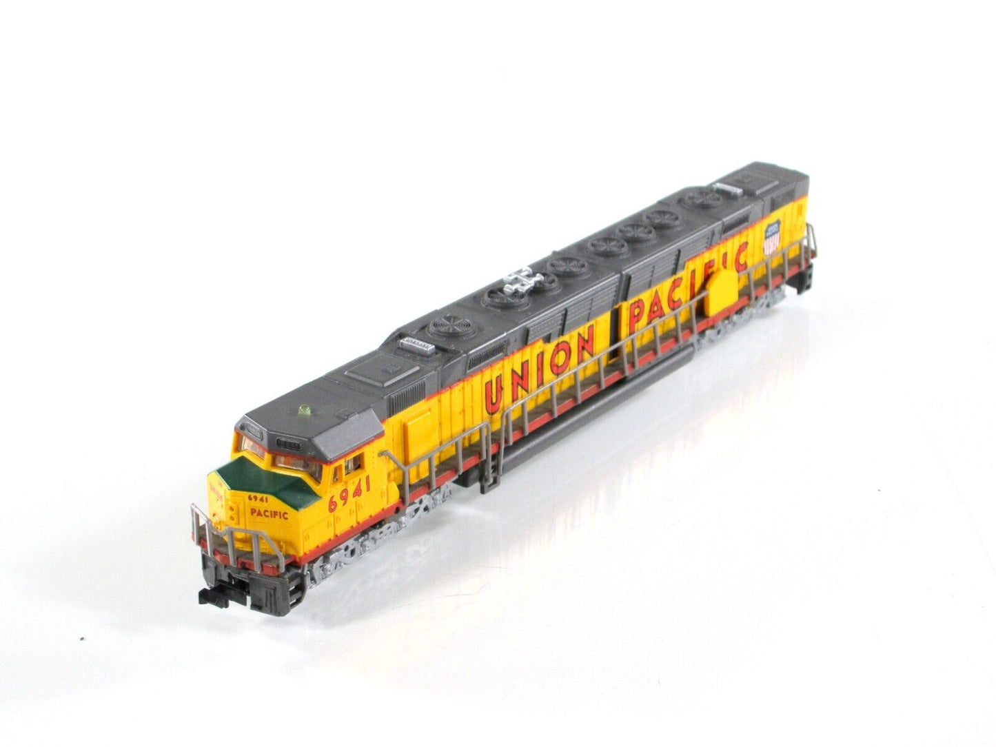 N Scale *UNION PACIFIC* EMD DD40AX, UP 6941 -Bachmann Spectrum 11456 *Needs Help