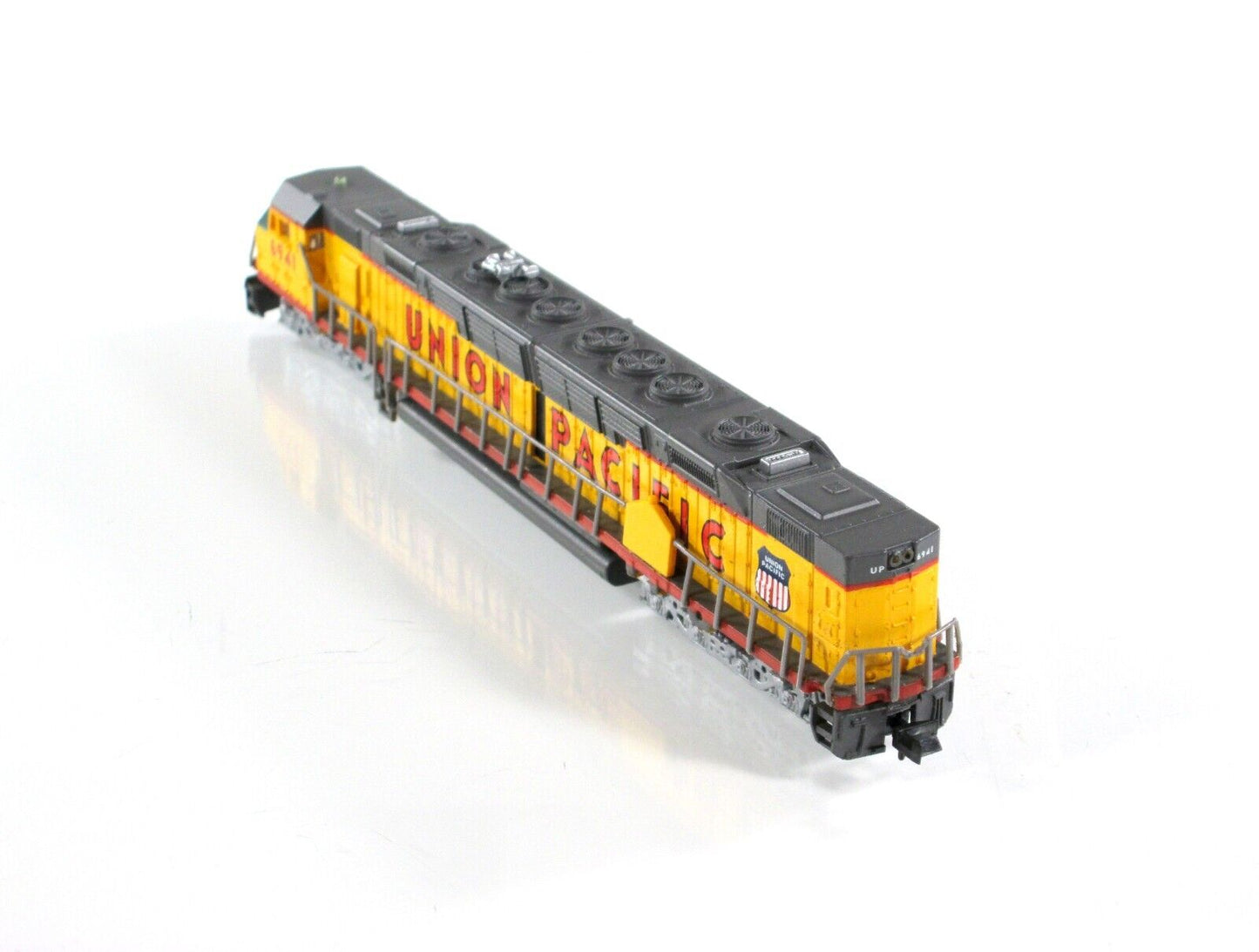 N Scale *UNION PACIFIC* EMD DD40AX, UP 6941 -Bachmann Spectrum 11456 *Needs Help