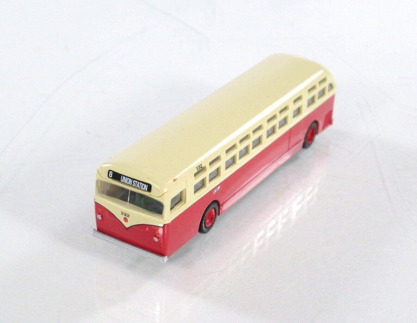 N Scale ***DENVER TRAMWAY*** Transit Motor Coach #132 - WHEELS of TIME 90542