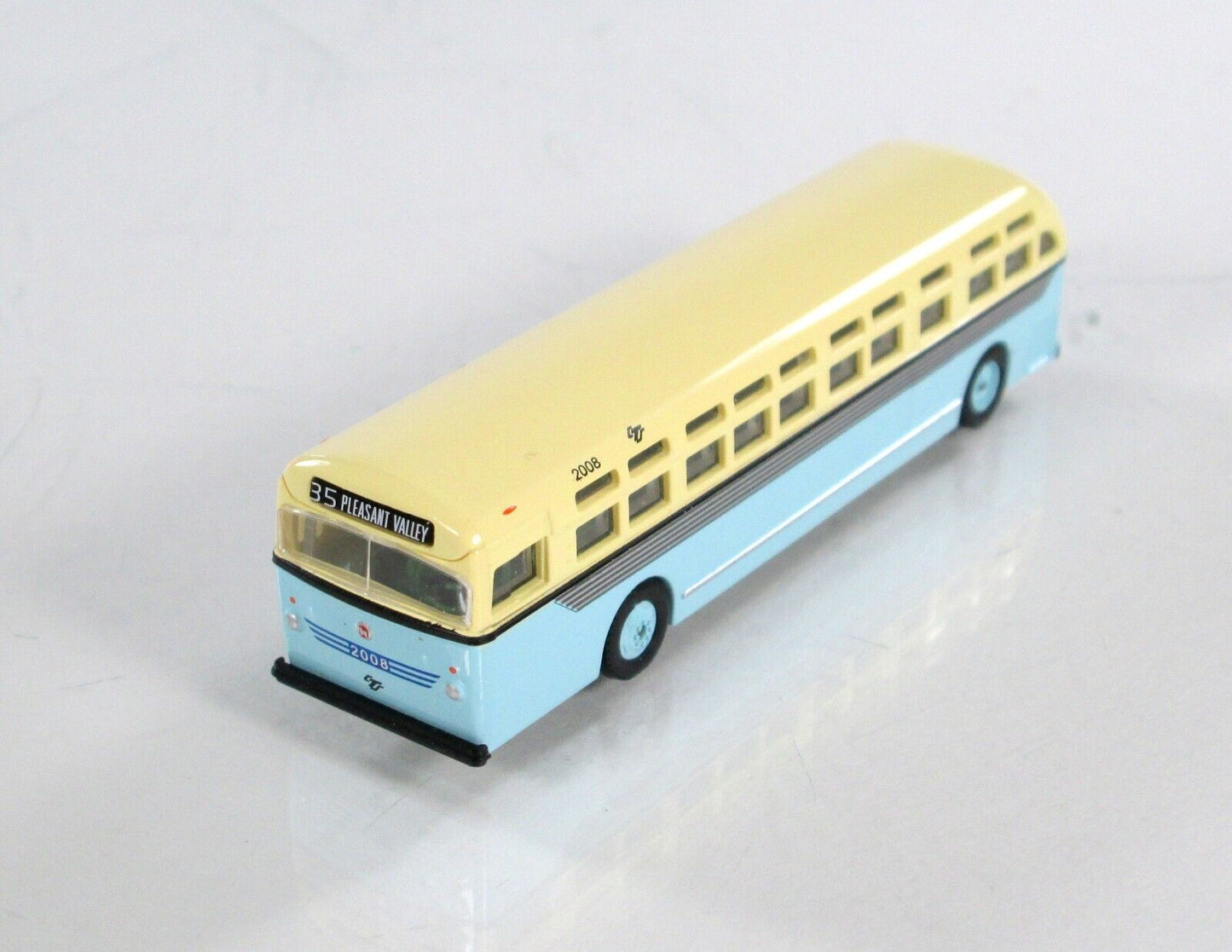 N Scale ***CLEVELAND TRANSIT SYSTEM*** Motor Coach #2008 - WHEELS of TIME 90693