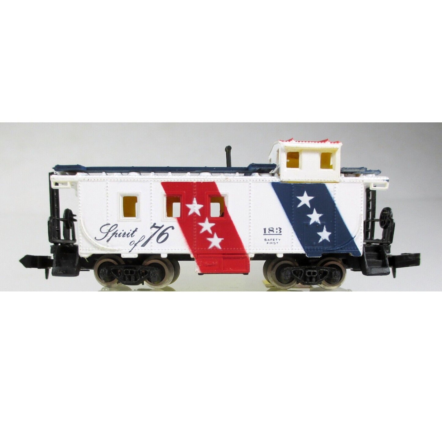 N Scale AMERICAN BICENTENNIAL ***Spirit of '76*** Cupola Caboose - Bachmann 5412